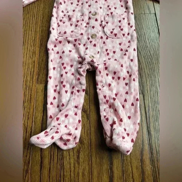 Nicole Miller Girls 6-9 Months Pink Heart Ruffled Sleeves Footed Onesie - EUC - Picture 4 of 5